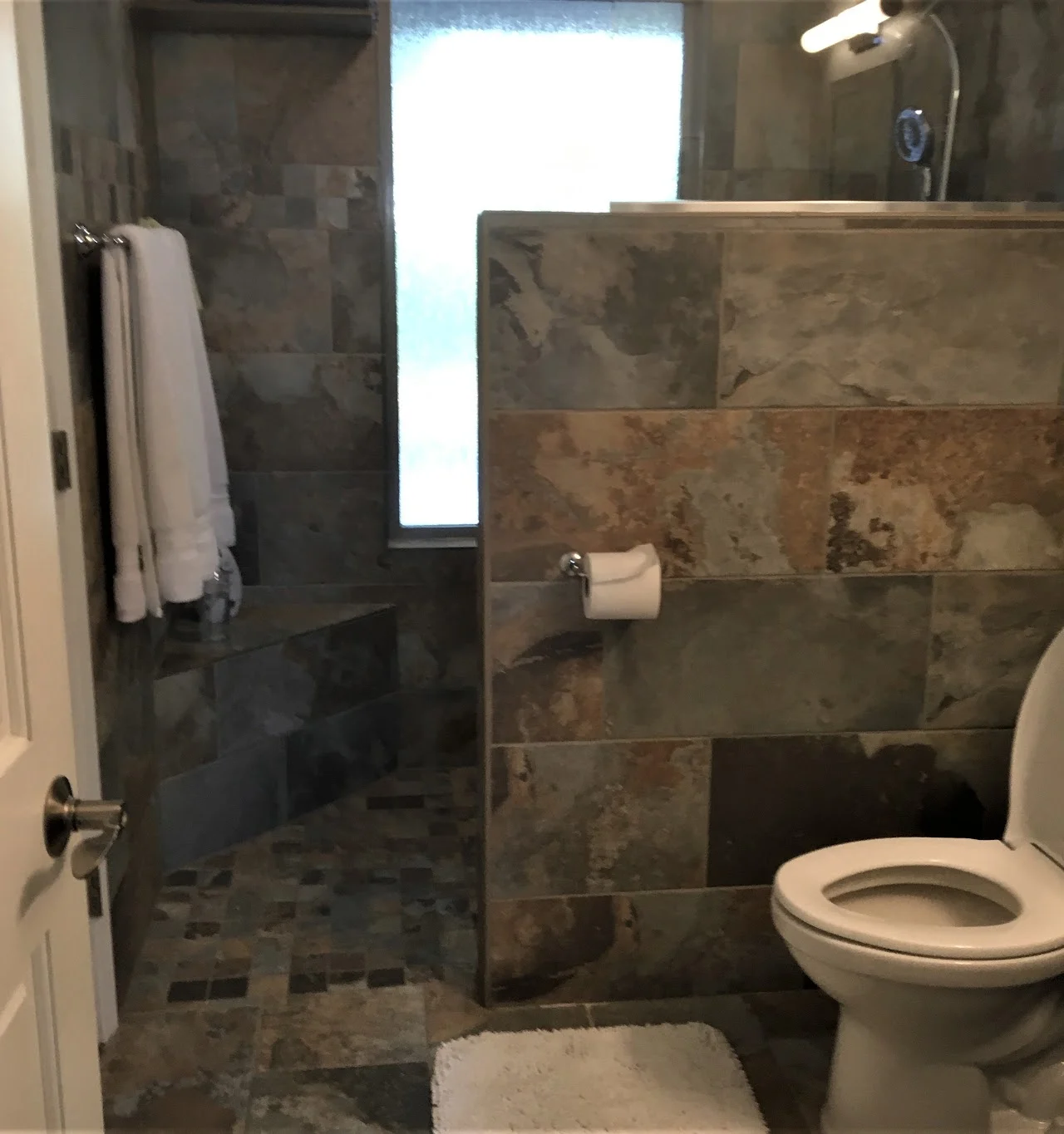 Stone-look shower and bathroom tile